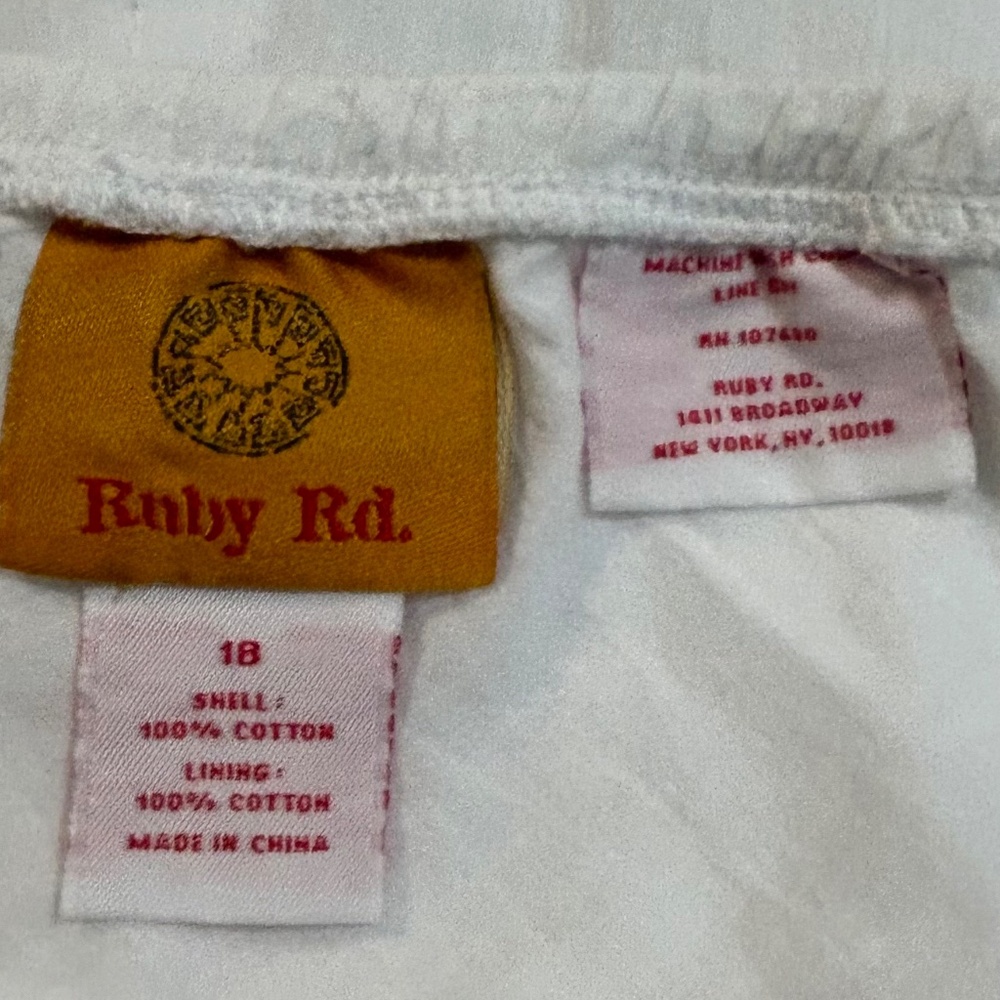 Ruby Rd. White SKIRT - 18 - Picture 7 of 9